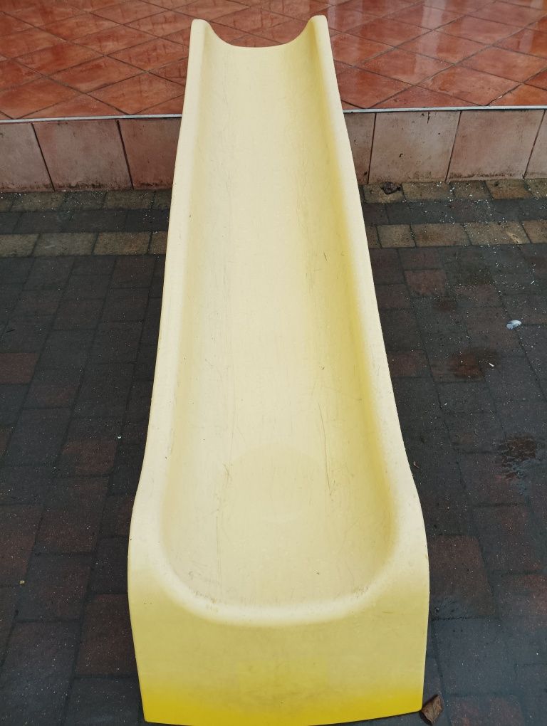 Ślizg, zjeżdżalnia 2,2 m