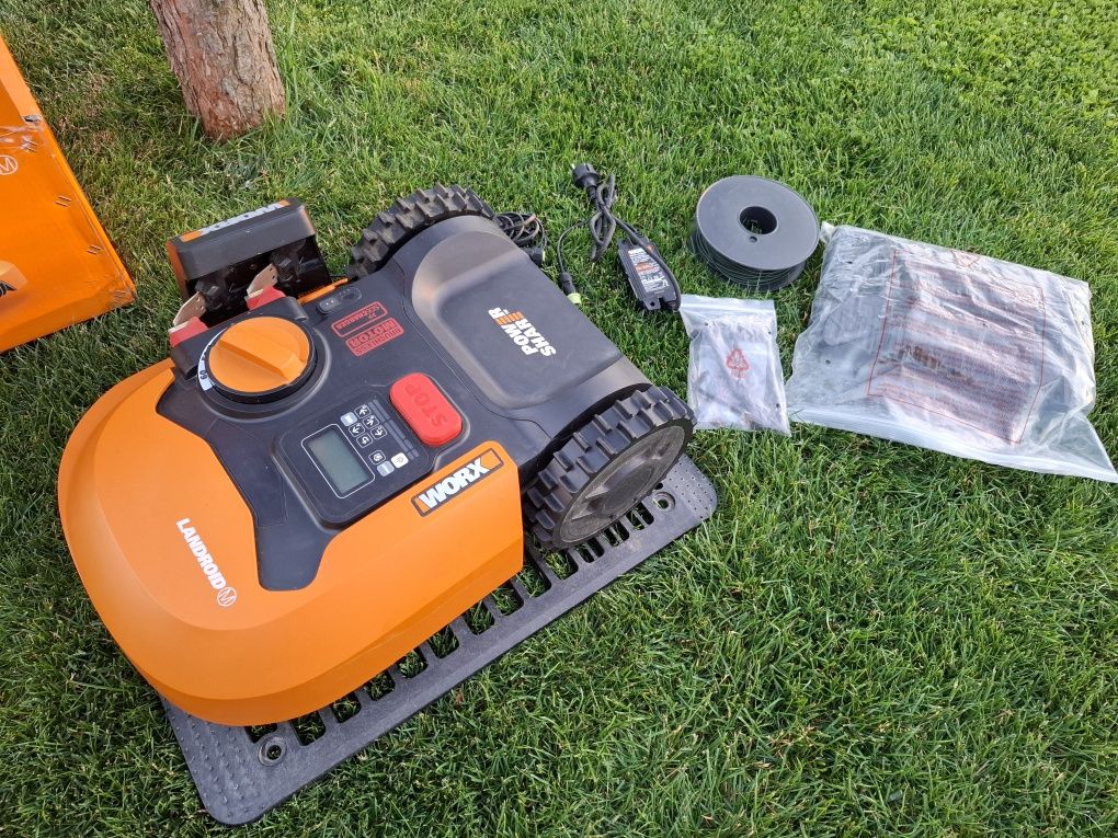 WORX Landroid M700 WR142E robot koszący do 700m2
WR142E | do 700 m²