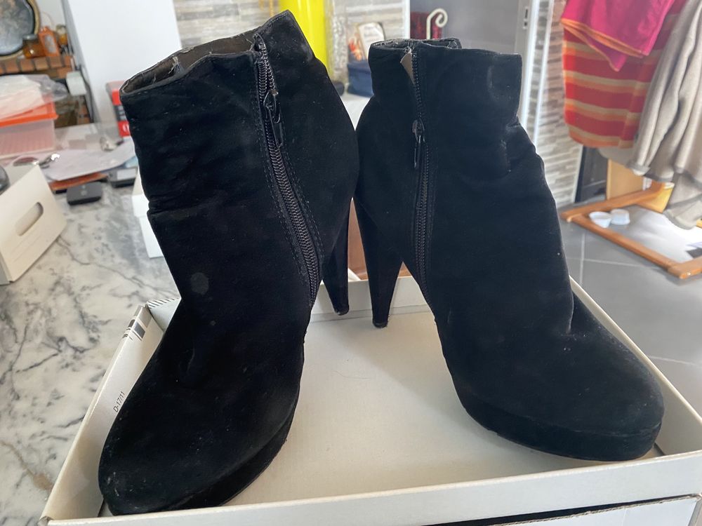 Botins preto senhora