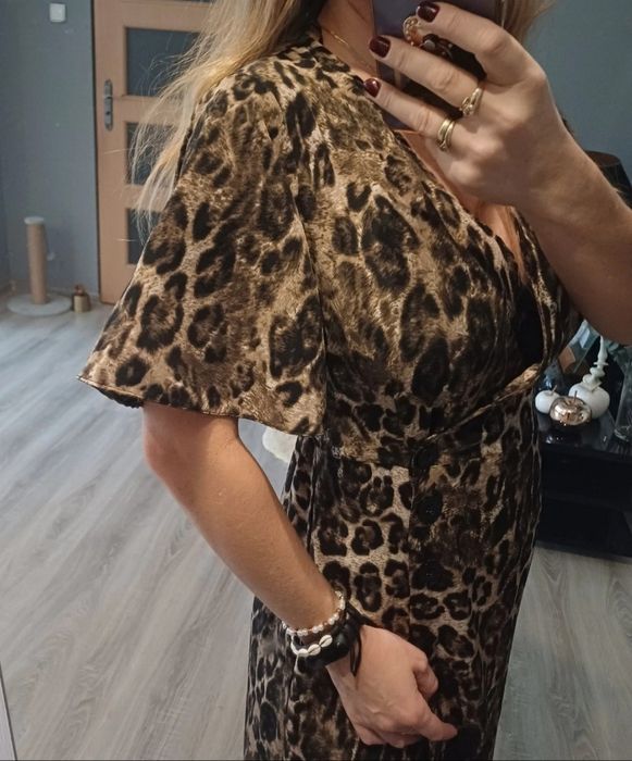 Sukienka elegancka panterka rozmiar m- l