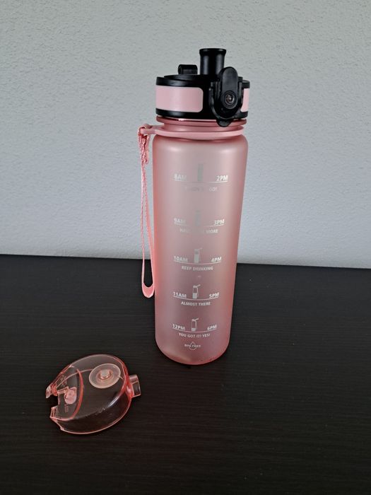 Butelki Bidony Butelka Bidon na wodę 500 ml 0,5 l na części uszkodzony