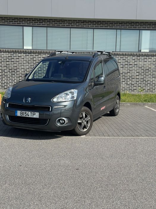 Pegeuot Partner 1.6hdi  AUTOMÁTICA