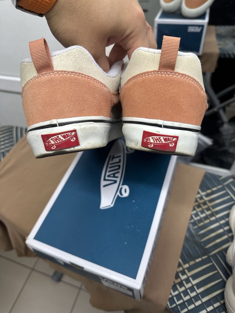 Vans vault knu skool