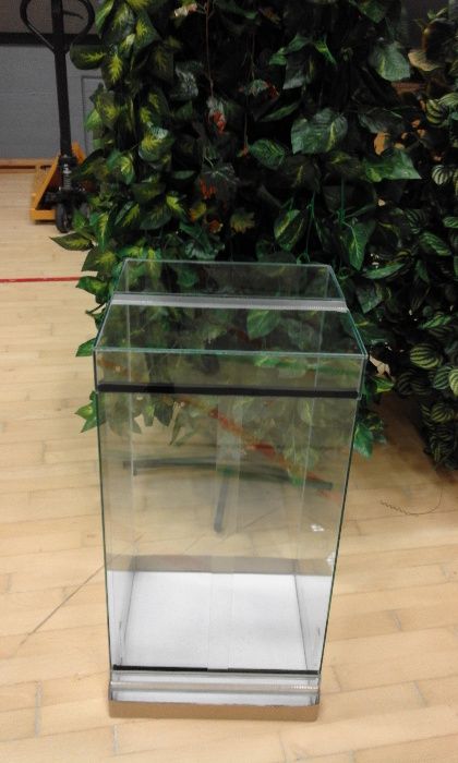 Terrarium 40x40x80h.Duży wybór,różne wielkości.Producent.