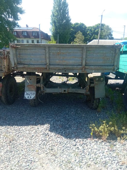 Продам причіп ІФА тракторний 2ПТС-4