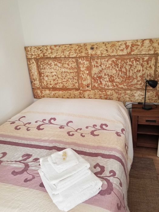 Arrenda T2 , zona central