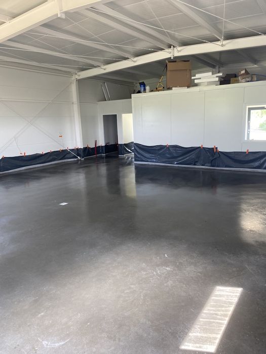 Posadzki Betonowe Przemysłowe Zacierane Bydgoszcz Wolne Terminy