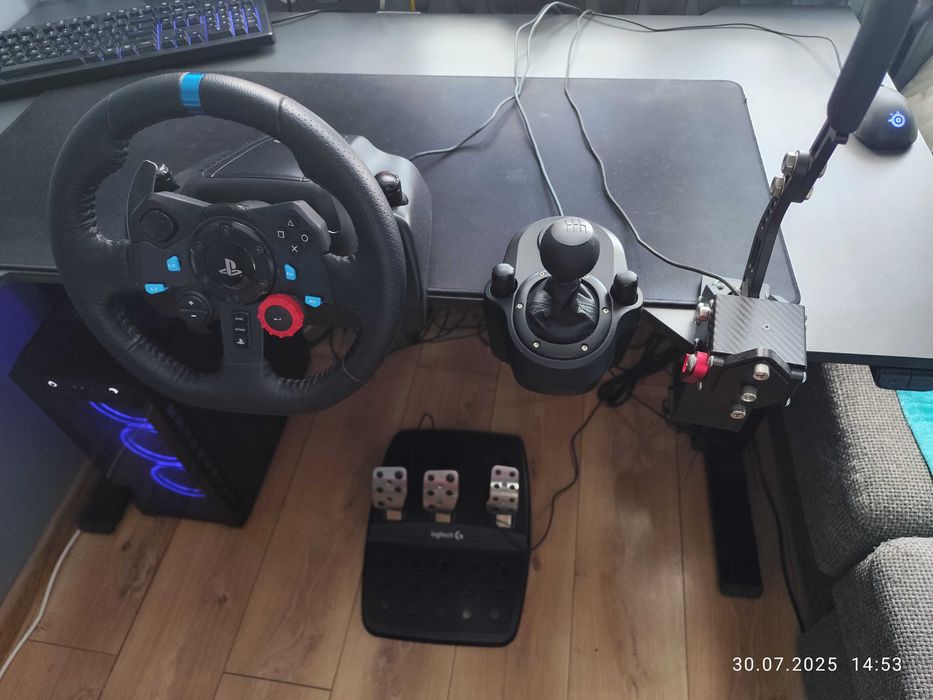 Kierownica Logitech G29 z pedałami + Shifter + Hamulec Ręczny .