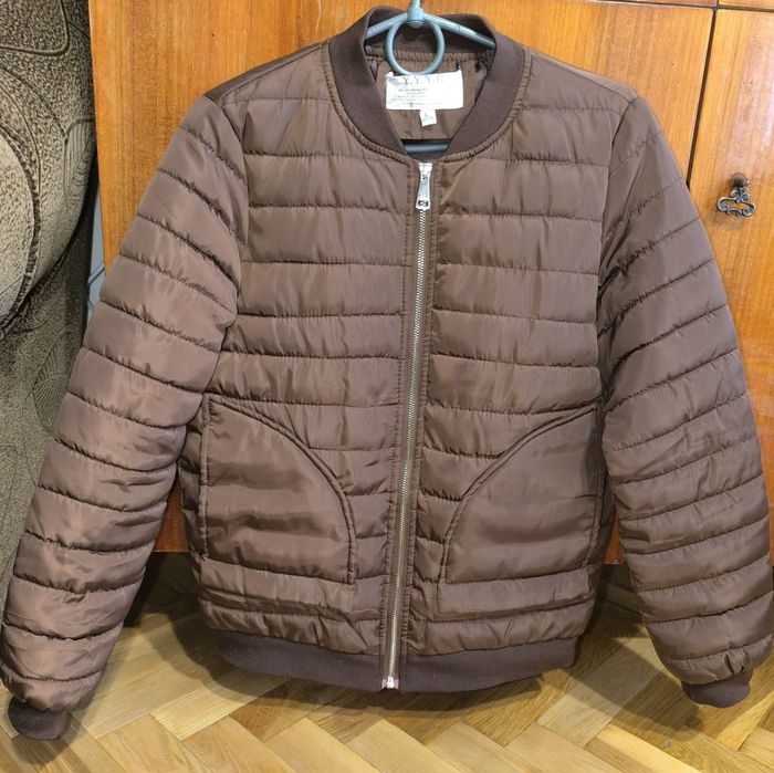 Курточка бомбер жіночий 46р