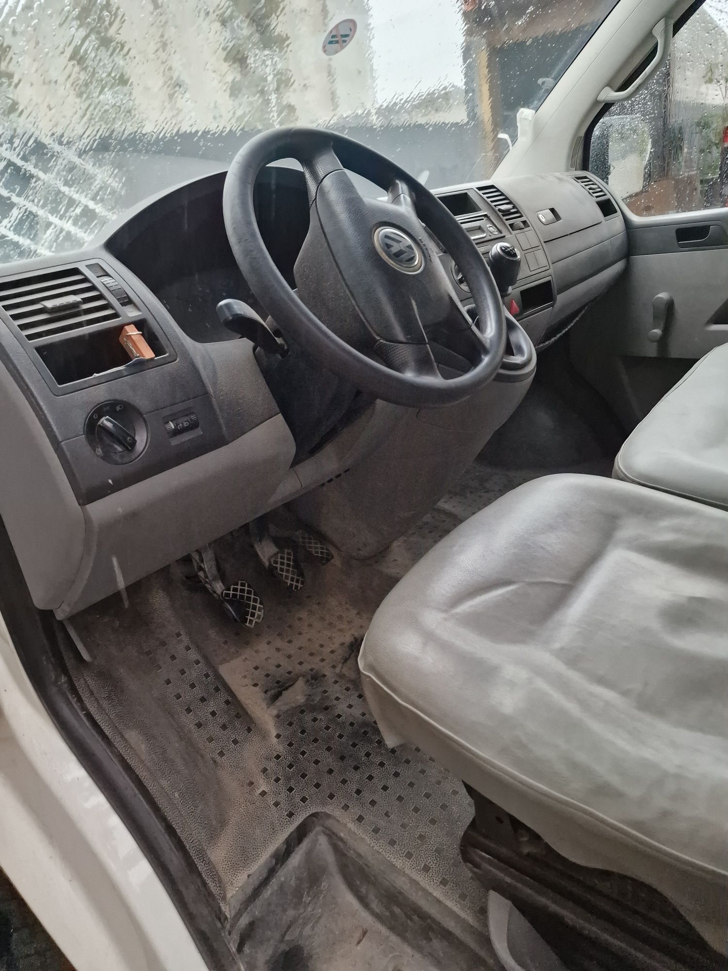 Carrinha caixa aberta ligeira