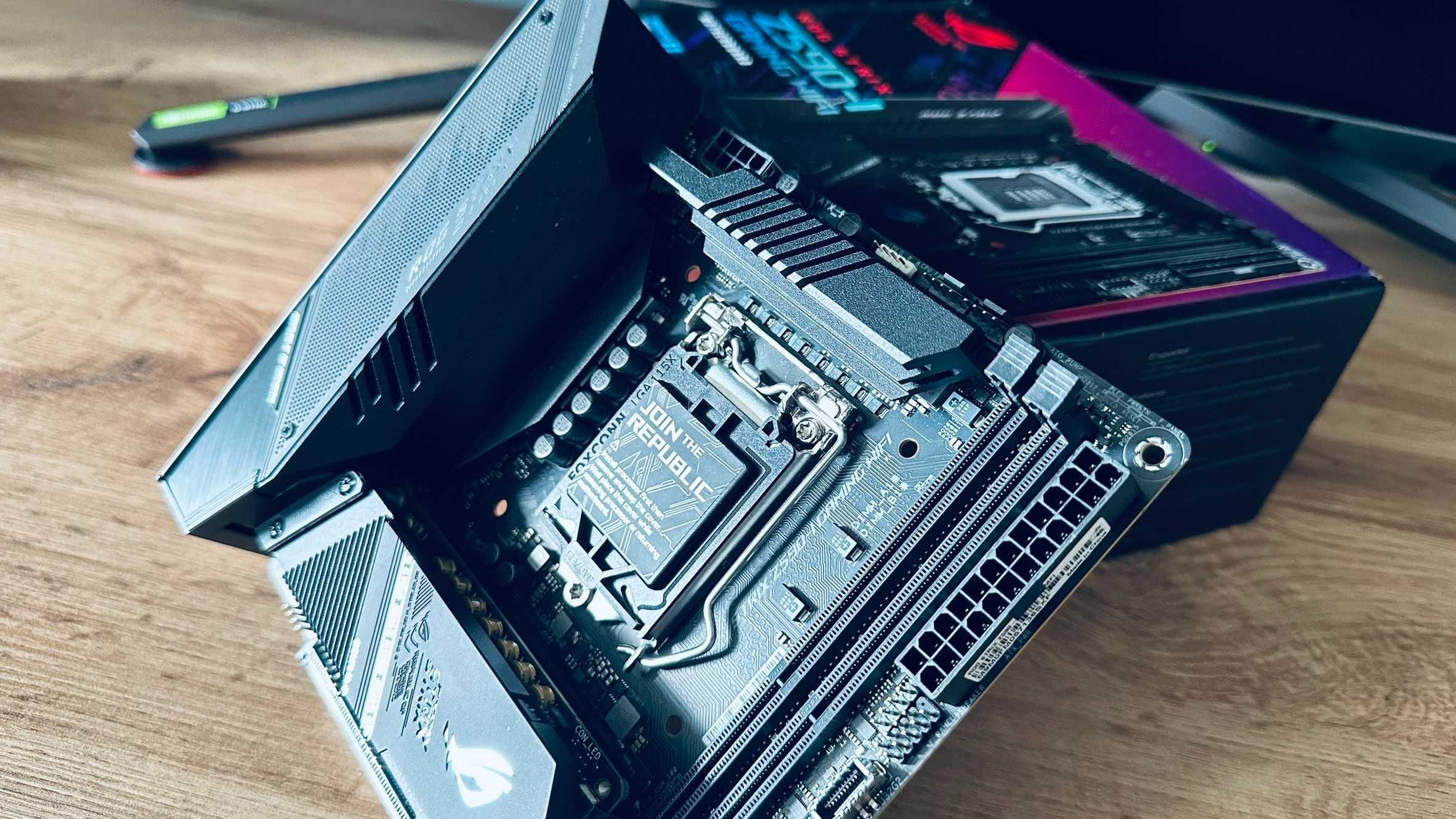 ASUS ROG STRIX Z590-I GAMING Wi-Fi 6E 2,5 GbE płyta główna mini-ITX