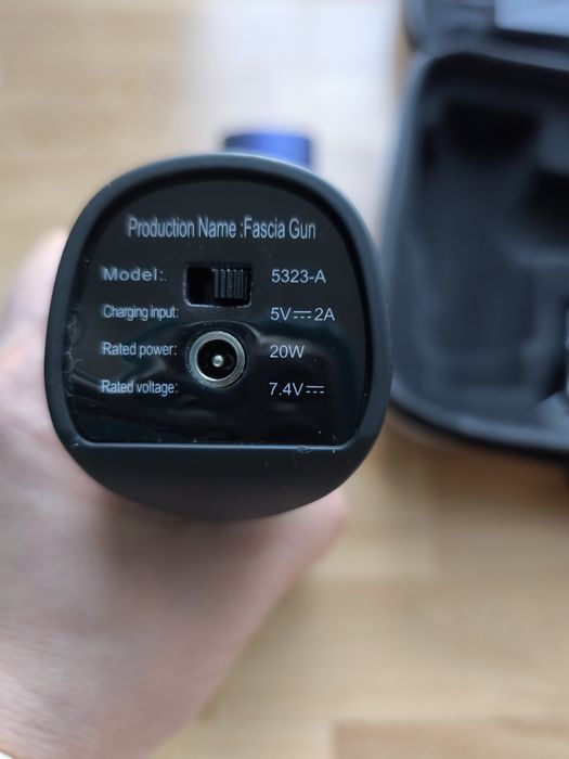 Перкуссионный массажёр пистолет Fascia Gun