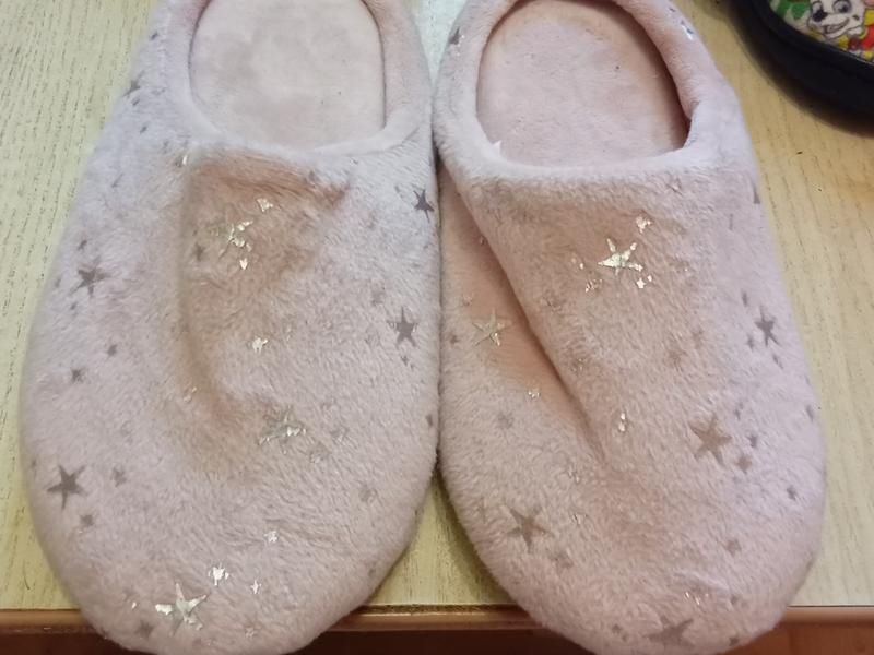 Продам детские тапочки, сапоги,кроссовки