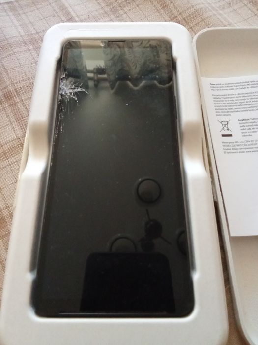 Sony Xperia 10 V 6/128GB ekran uszk.