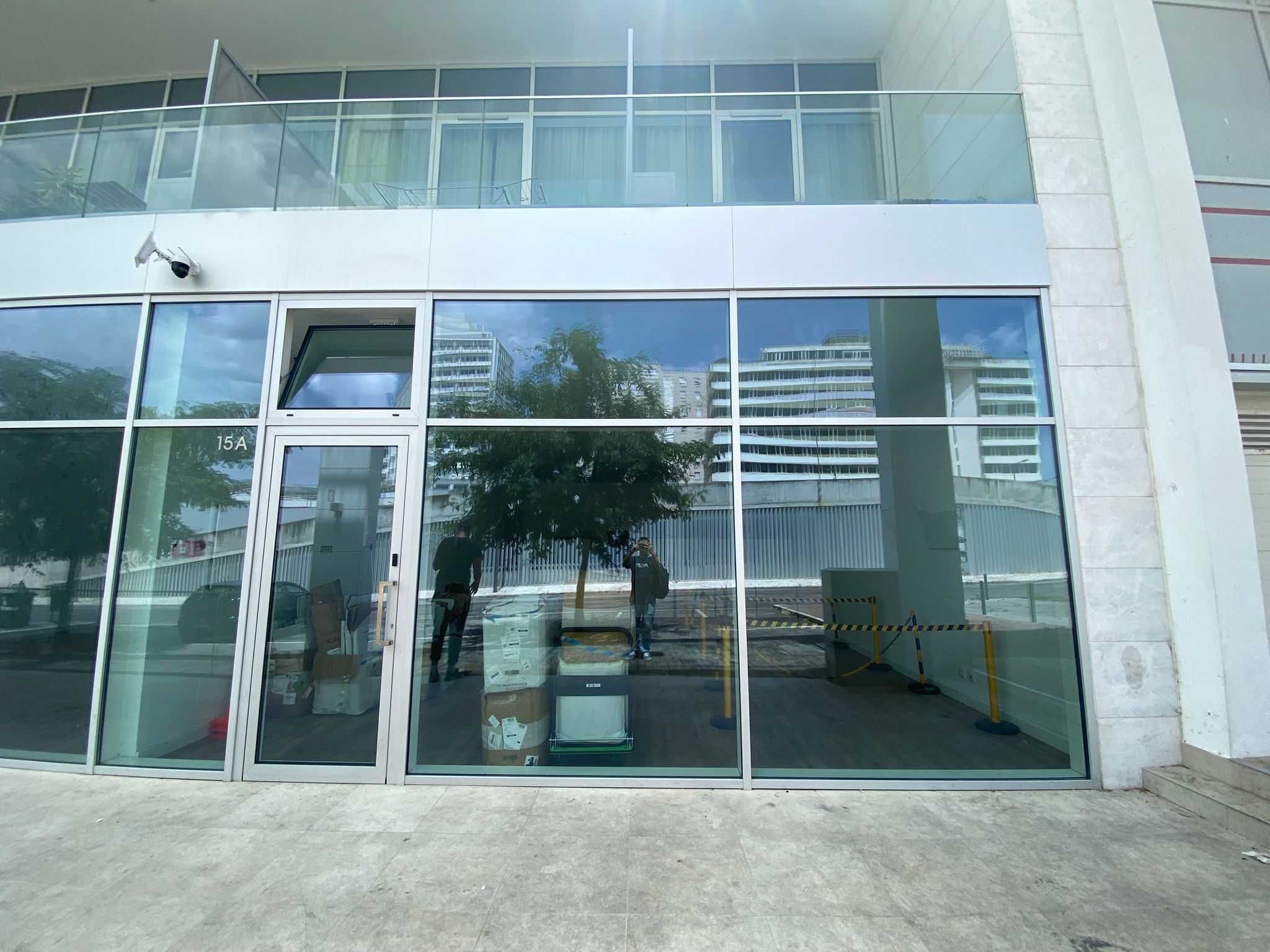 Sala Comercial / Espaço Versátil – disponível à tarde/noite