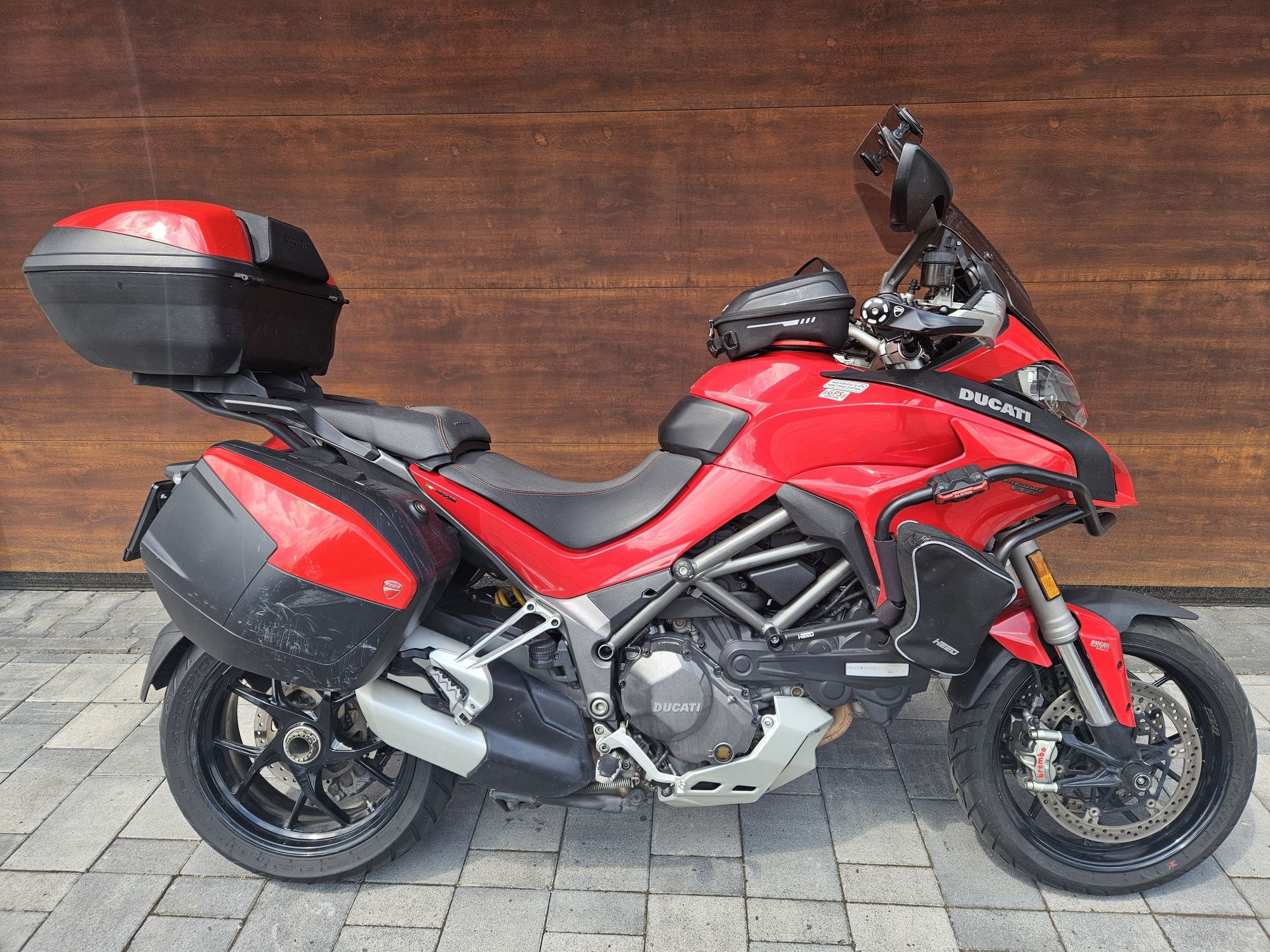 Wypożyczalnia motocykli wynajem m.in. BMW GS 1250 ADV i wiele innych