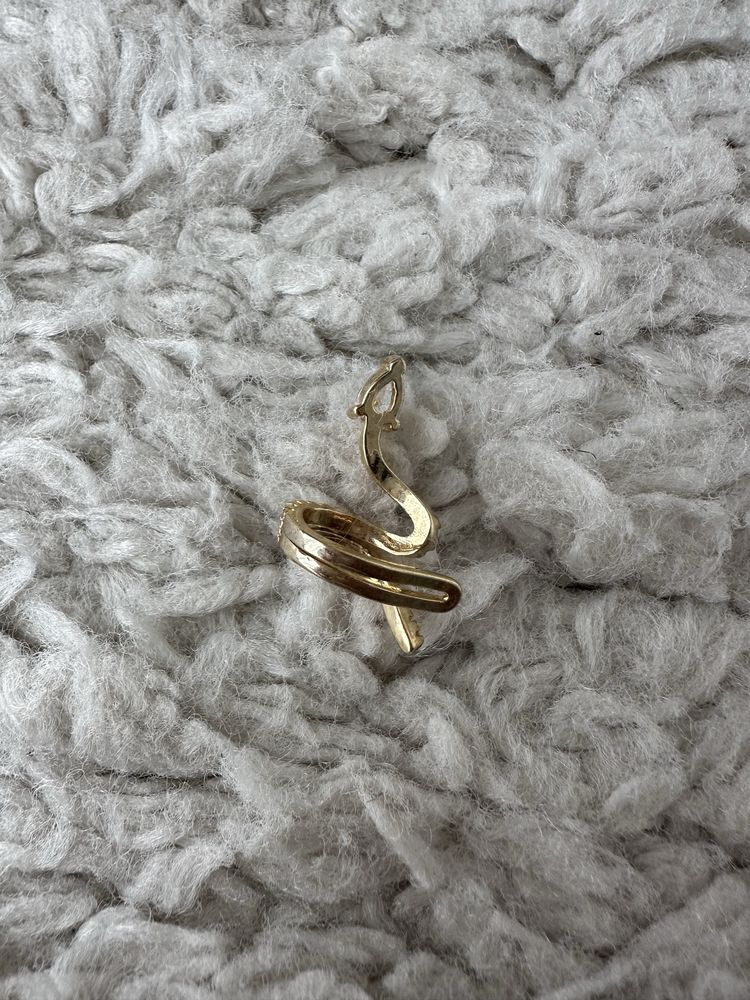 Earcuff dourada em forma de serpente Boho Girl Store