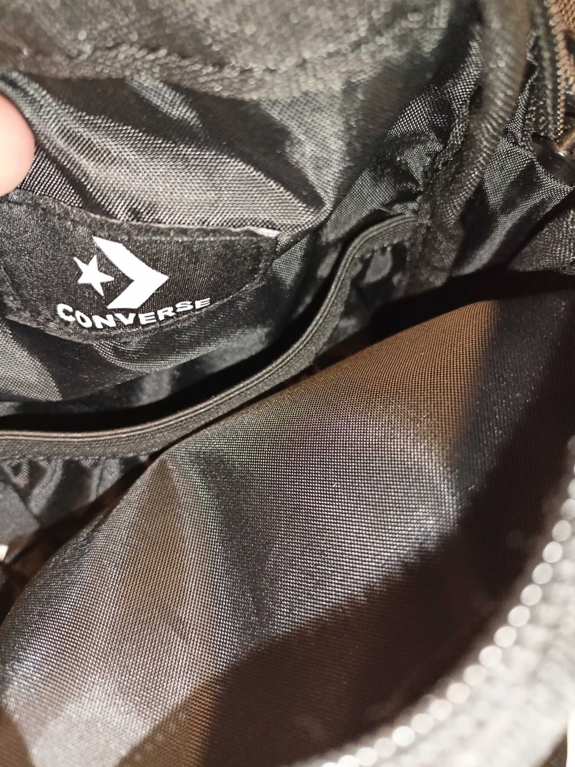 Converse czarna torba na ramię / saszetka na ramię (shoulder bag)