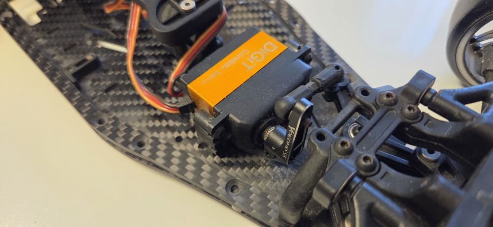 Yokomo YD2-S drift RC + serwo gratis