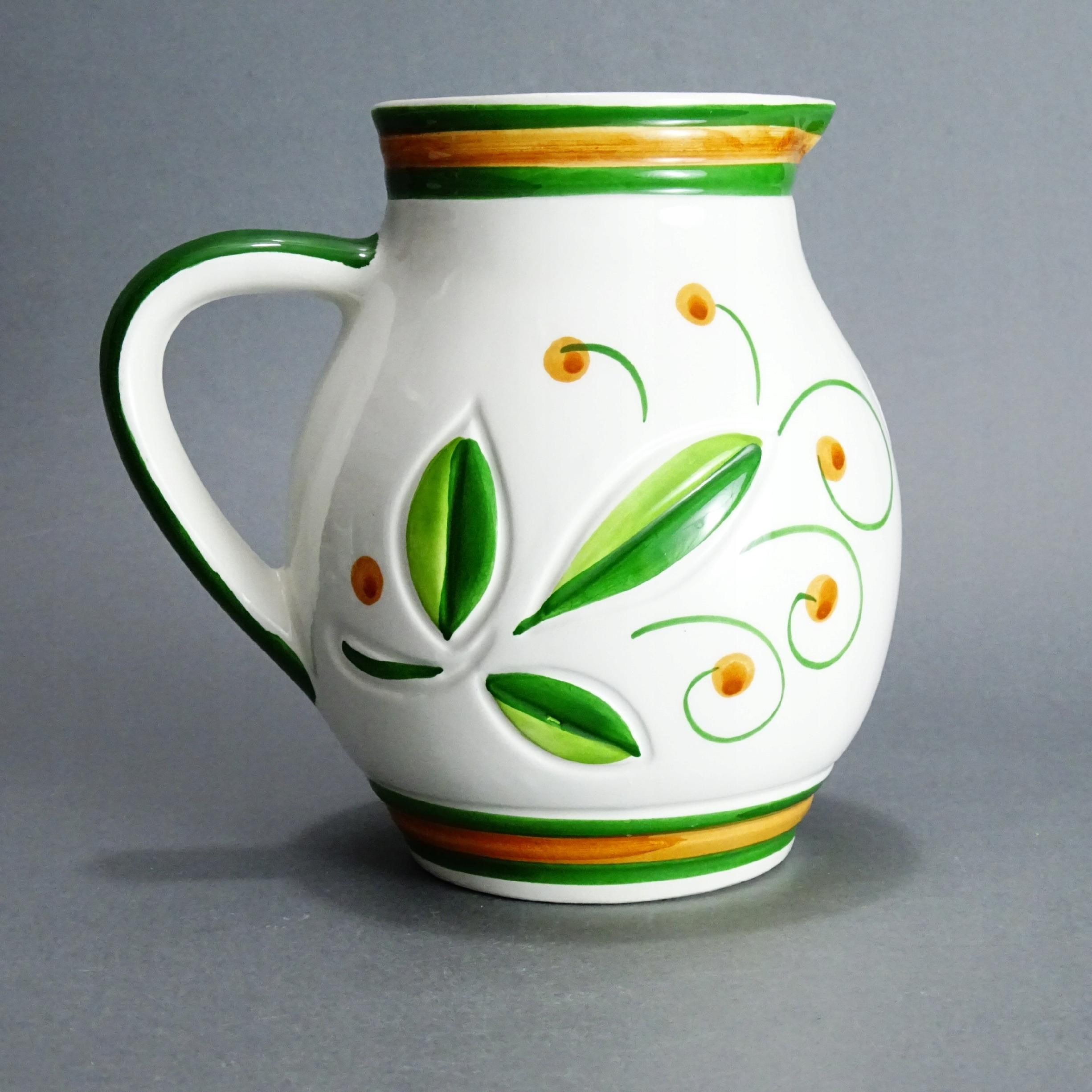 ceramika włoska ręcznie wykonany dzbanek dzban