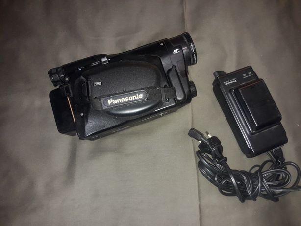Видеокамера Panasonic NV-rx2