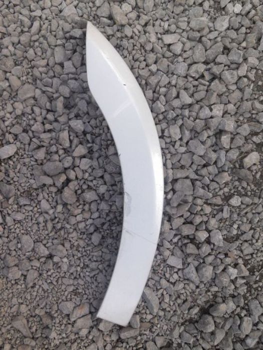 Subaru Outback 10-13 Listwa drzwi tył tylna prawa 91112AJ330WU POSIADAM DWIE SZTUKI