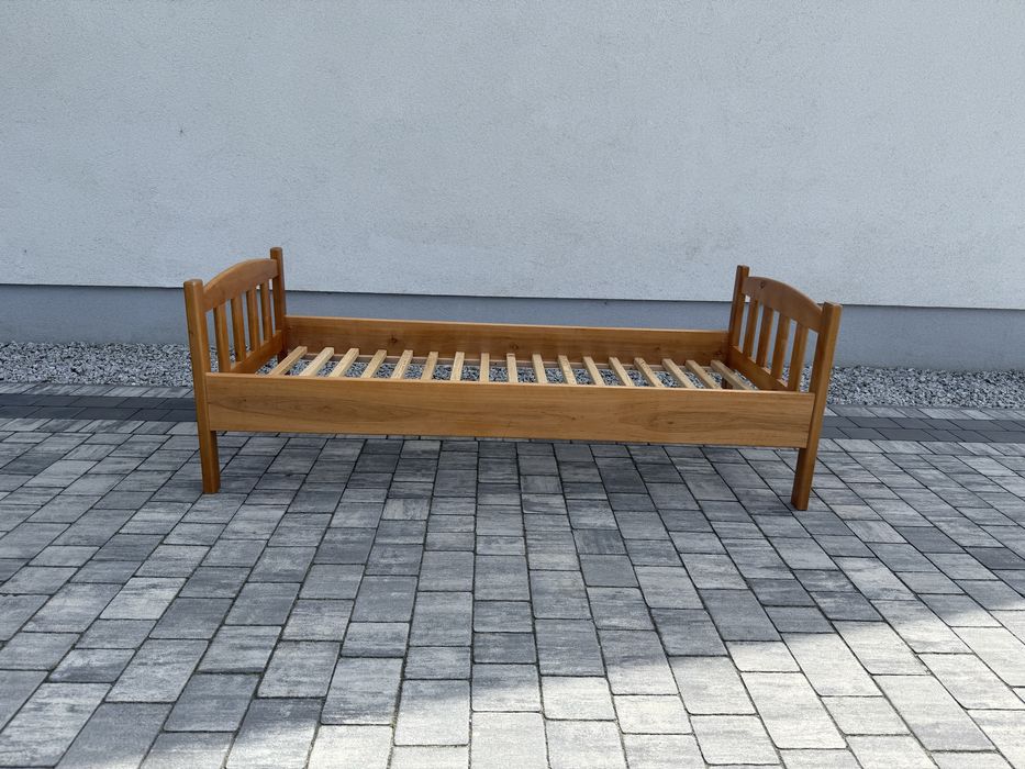 Łózko drewniane 180x80