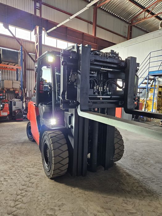 Навантажувач Toyota 5 т газ/бензин. Вилочный погрузчик Toyota 5 т