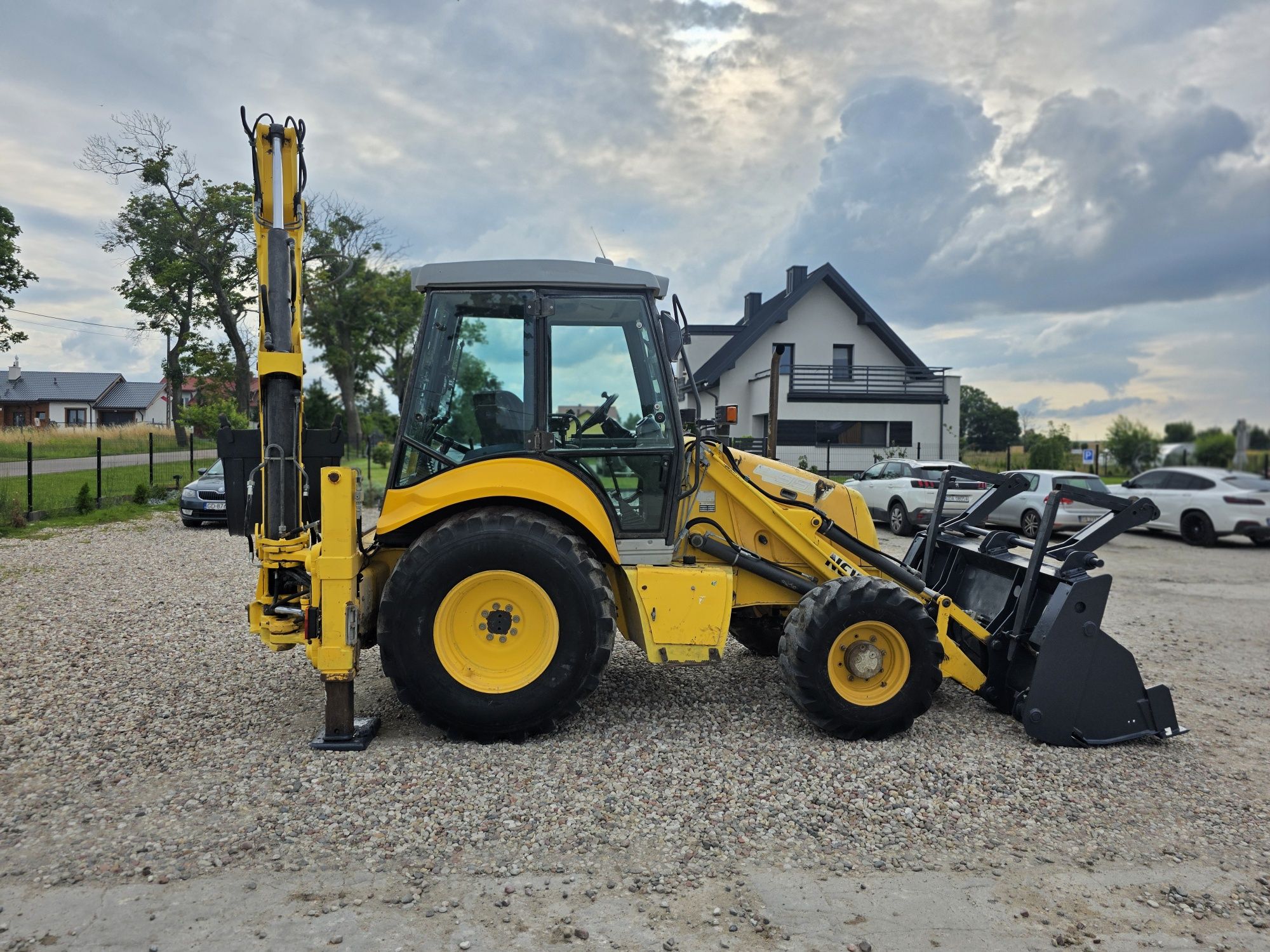 New Holland LB95b Widly Teleskop Szczeka Pływ łyżka Szybkozłącze Brutt