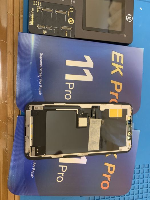 Дисплей iPhone 11pro Oled с установкой.
