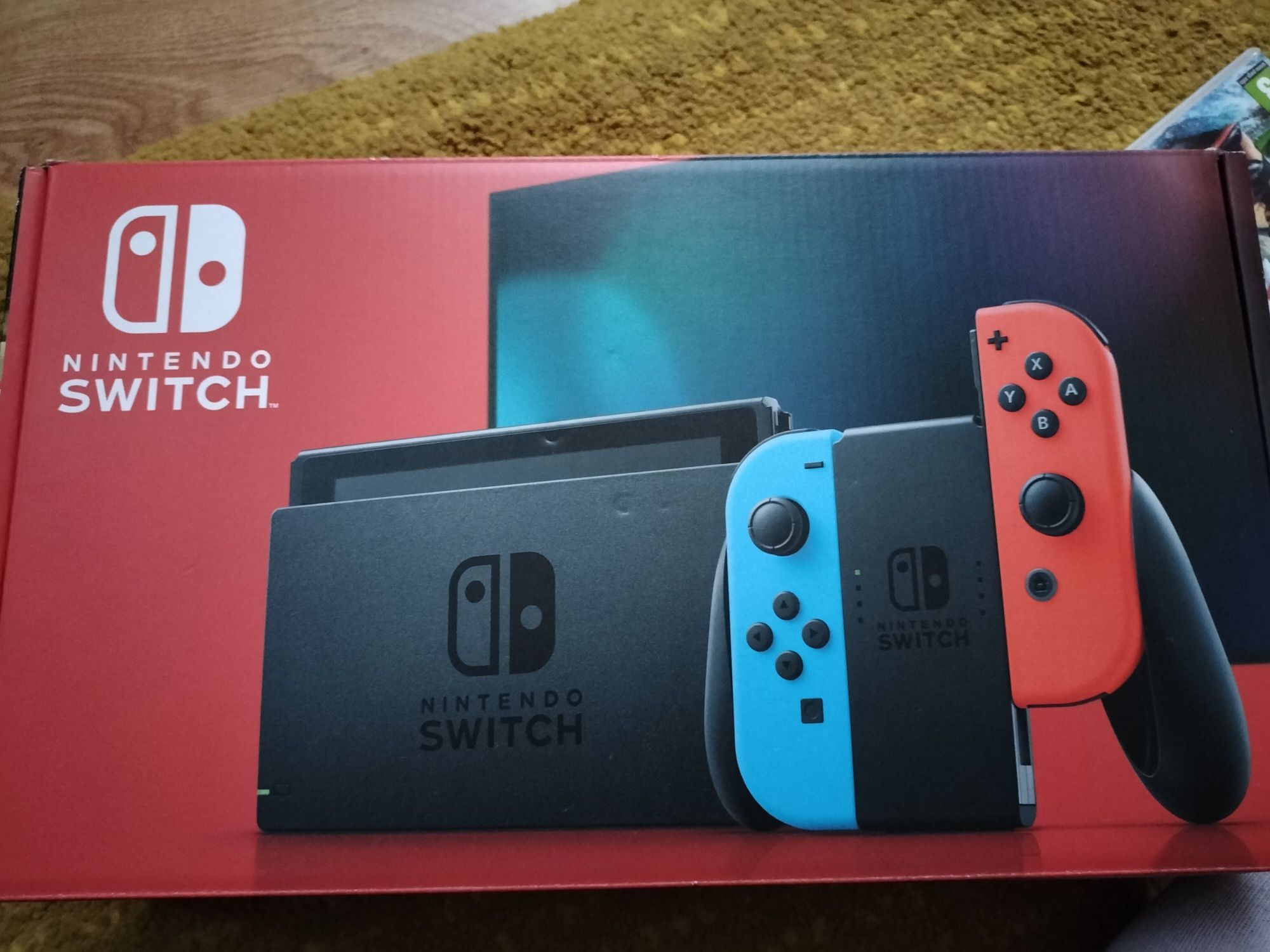 Cały zestaw Nintendo switch + 3 gry + pokrowiec + złożona szybka