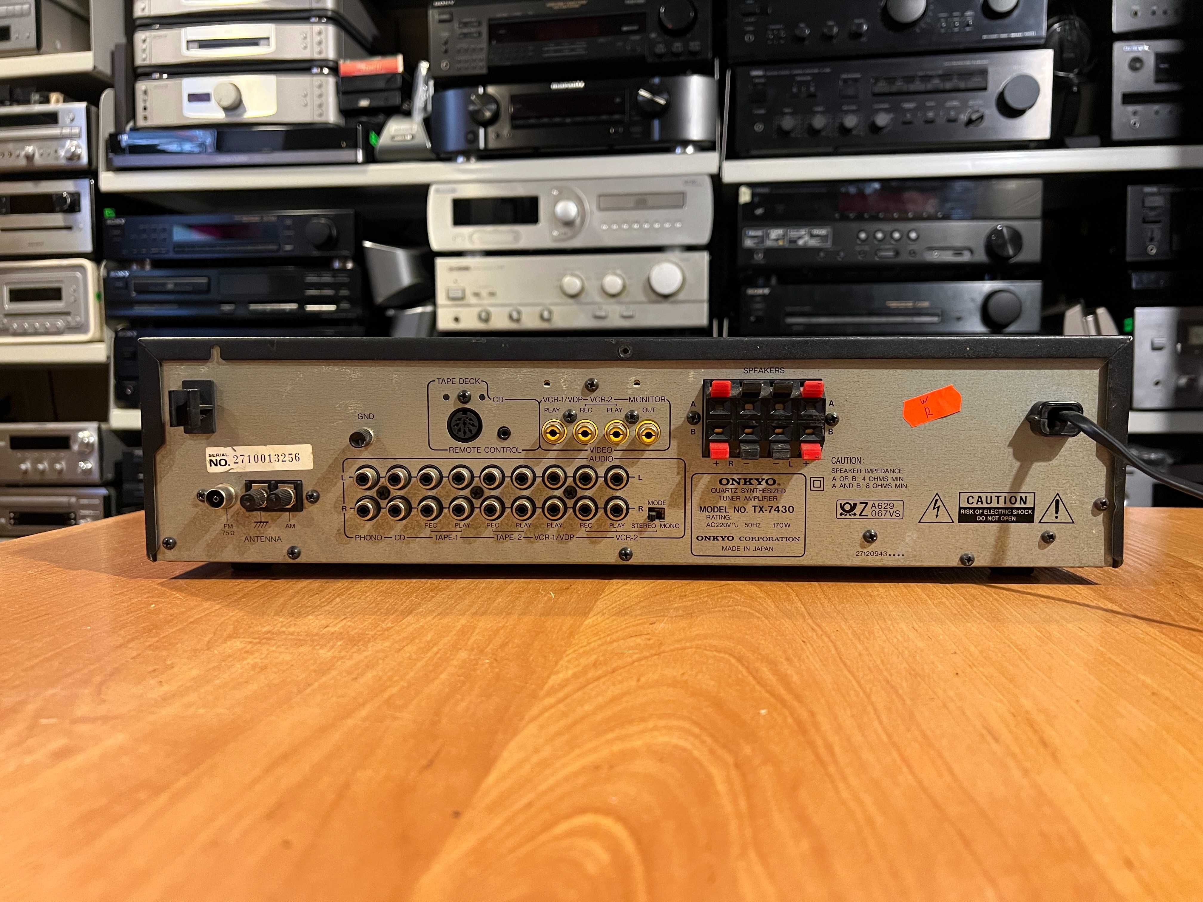 Amplituner Onkyo TX-7430 Audio Room