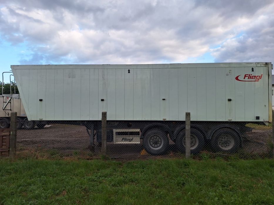 Naczepa wywrotka 51m3 fliegl 2008