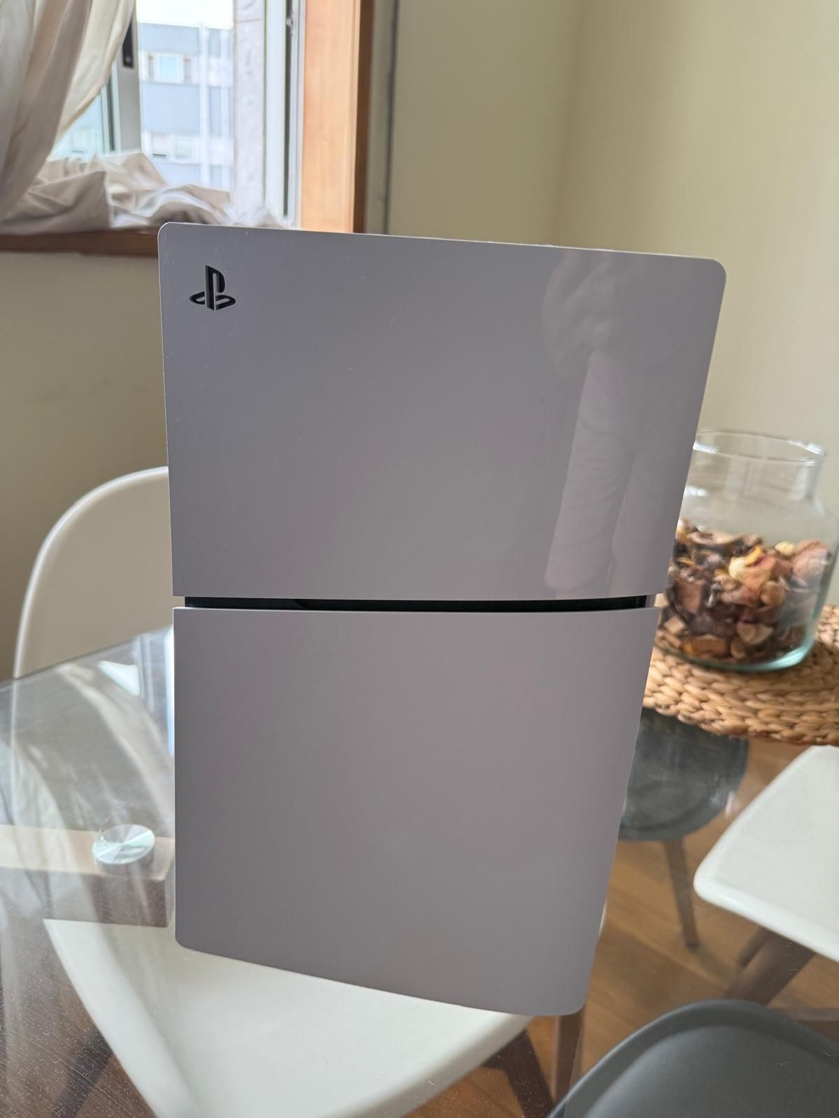 PS5 Digital bem novo