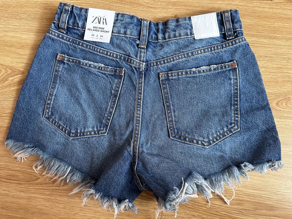 Нові джинсові шорти Zara , розмір 34