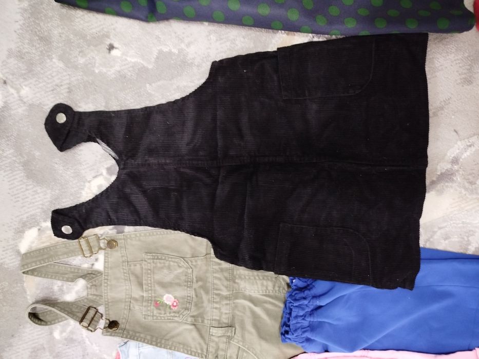 Лот речей одяг пакетом штани юбка футболка сарафан