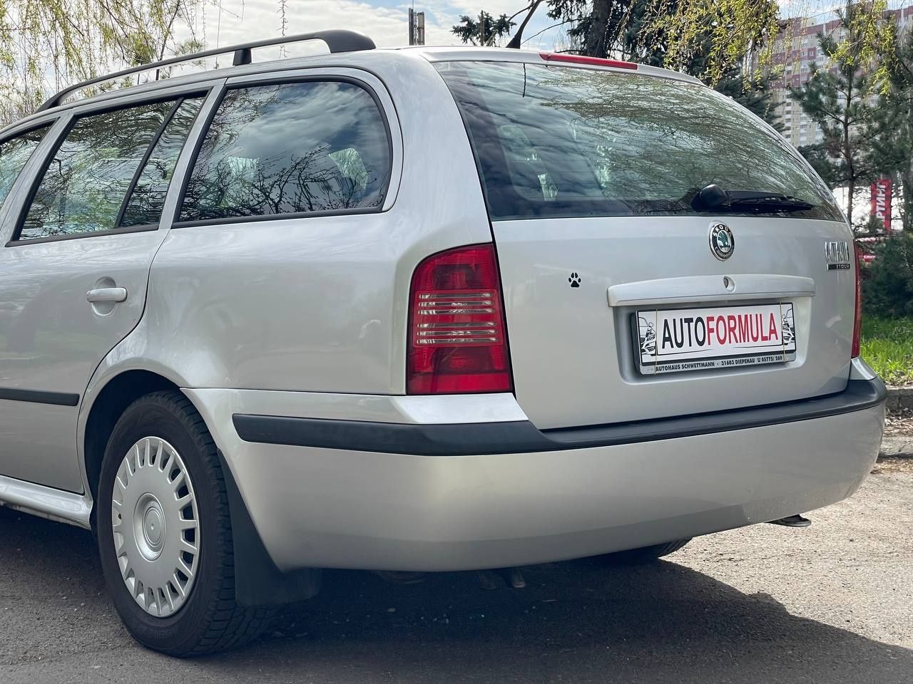 Skoda Octavia Combi Tour 1.6 MPI (ГБО) 2006 рік з Німеччини