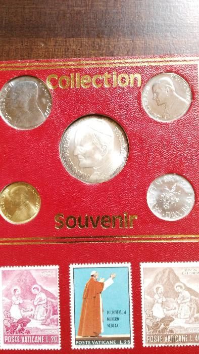 Liras italianas e selos