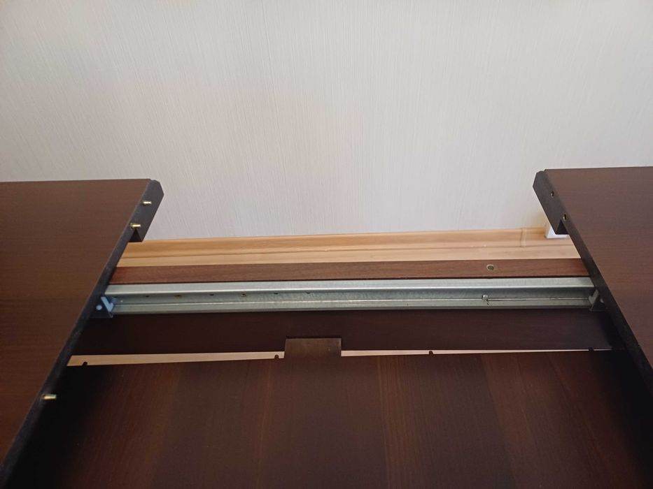 Stół rozkładany 90x200/240