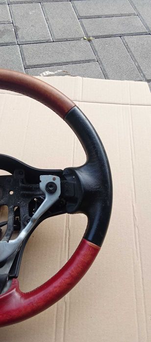 Kierownica Mitsubishi Colt MK6 Skóra Czerwona Przyciski Colt Kierownic