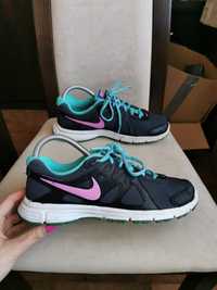 Buty sportowe Nike Revolution 2 r 38