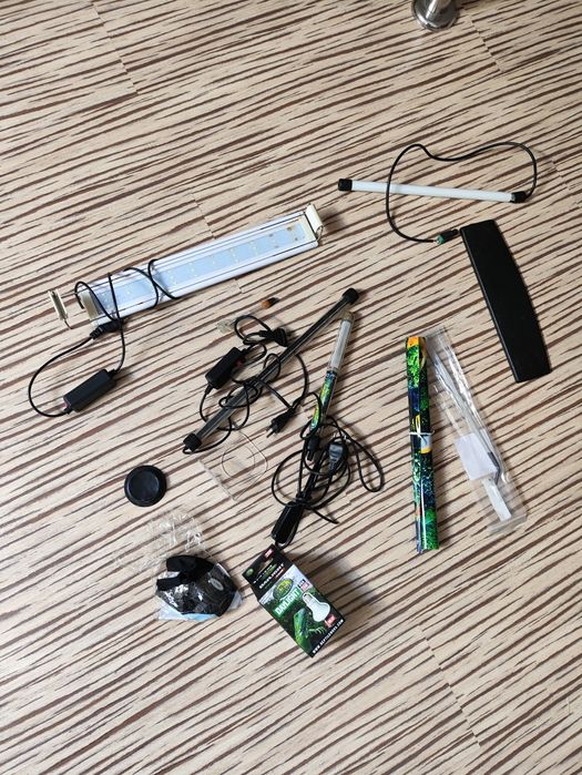 Akcesoria akwarystyczne świetlówki grzałki