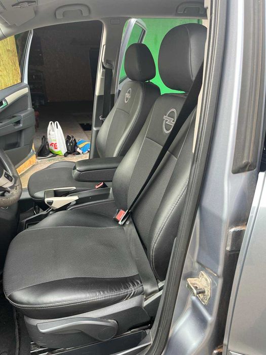 Opel  Zafira B 2008 р