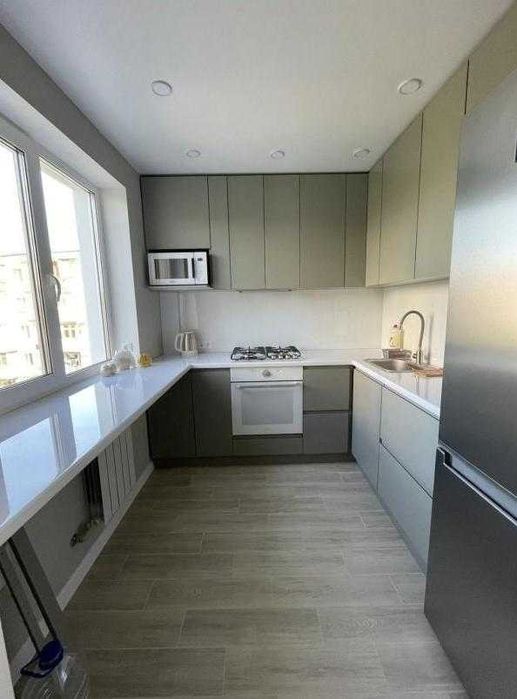 Продам 2 к. кв. Новые Дома, 3/5, улица Каденюка