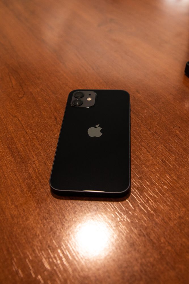 IPHONE 12 - Preto - 128gb de outubro 2021