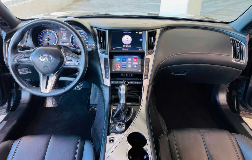 Infiniti Q60      2017