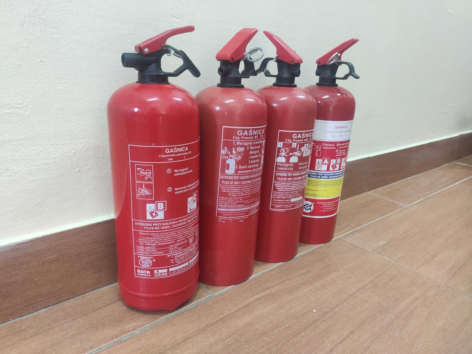 Gaśnica proszkowa 2kg z proszkiem ABC, GP2z