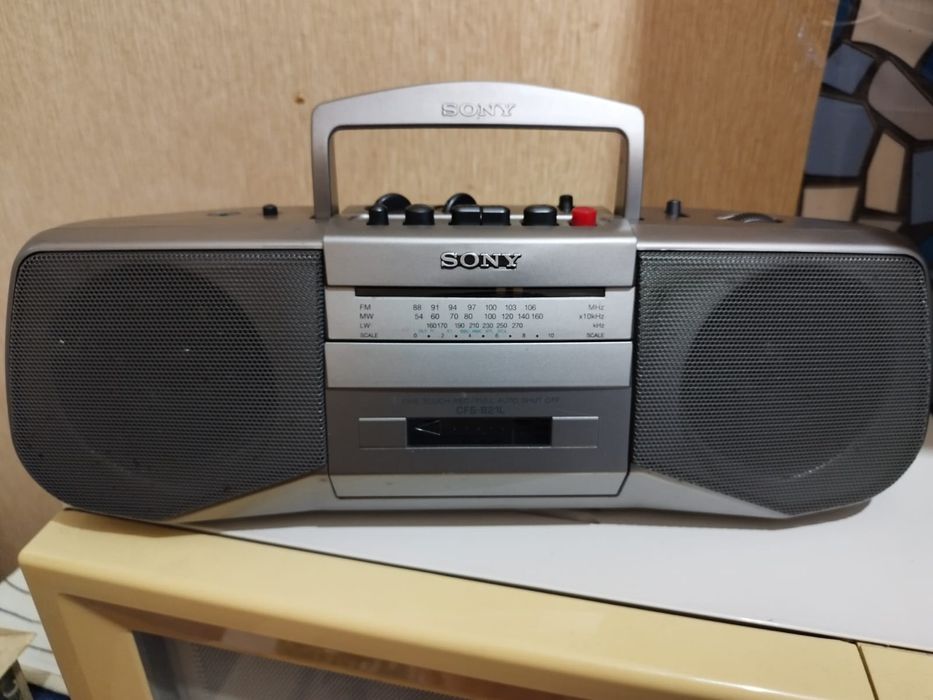 Програвач Sony CFS-B21L