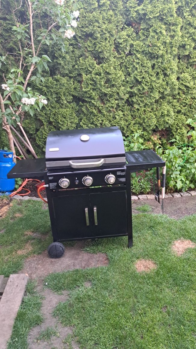 Grill gazowy 3 palnikowy