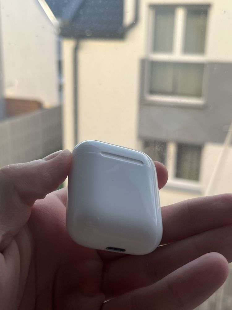 AirPods Etui Ladujace 2 gen A2032 A1602